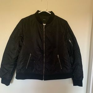 Bomber jacket